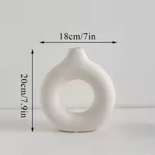 ミニマルデザイン フラワーベース（インテリア花瓶）
